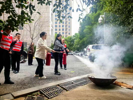 1732692934650379.png image.png